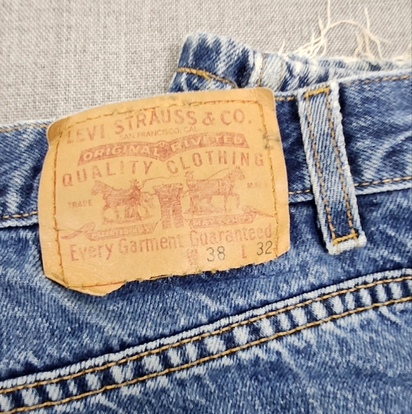 Vintage Levi's Relaxed Straight 100% Cotton Denim Jeans. 38 × 32 - Picture 8 of 8